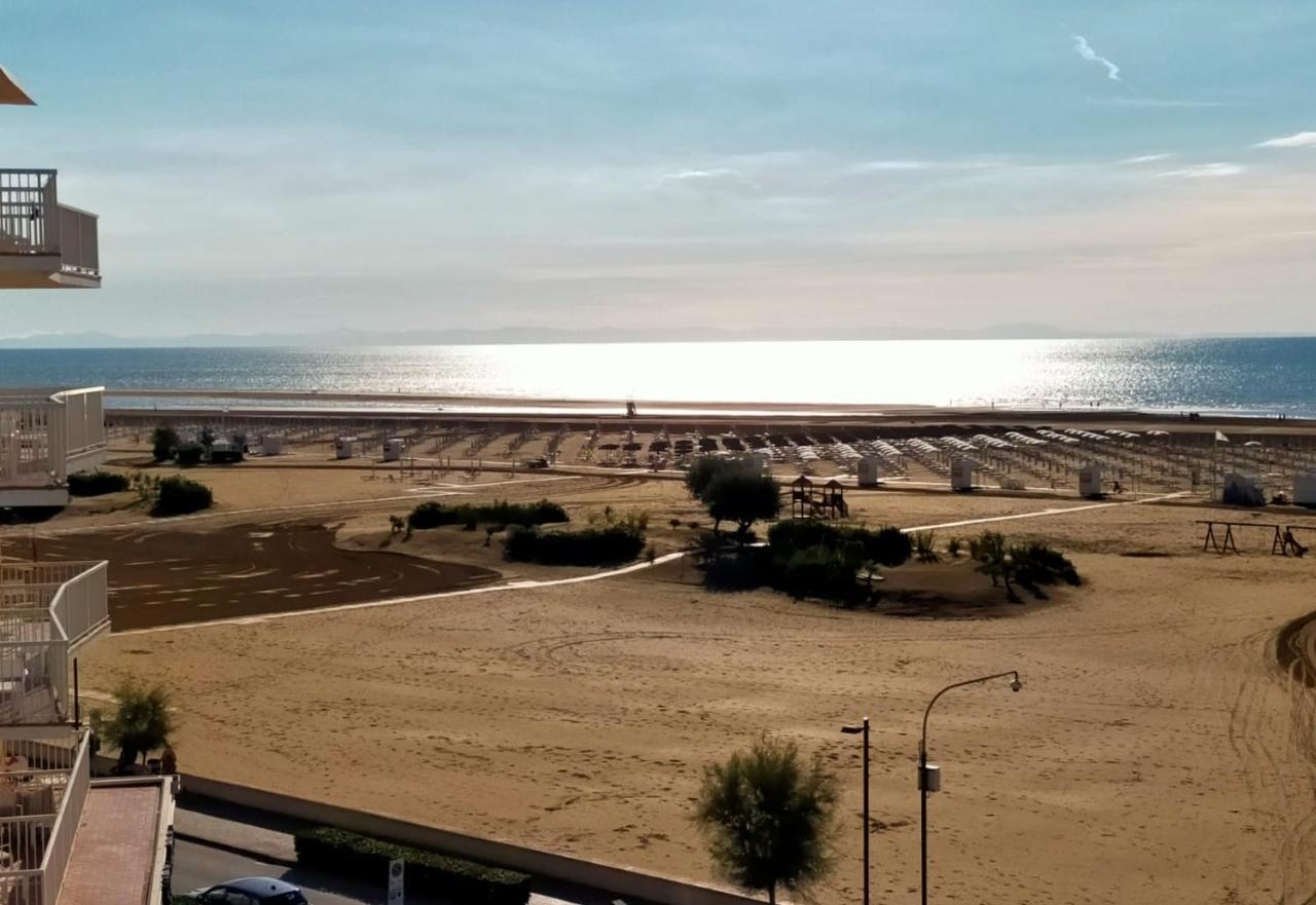 Hotel Benvenuto Caorle Exteriör bild